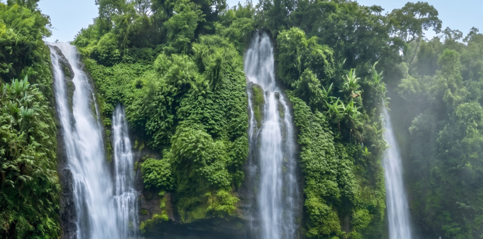 Sekumpl Waterfall